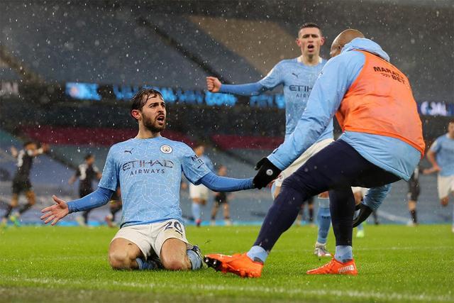 mk体育官方网站-刚刚！败北引爆全场国王杯赛后刷纪录，那不勒斯清晨豪取连胜的简单介绍