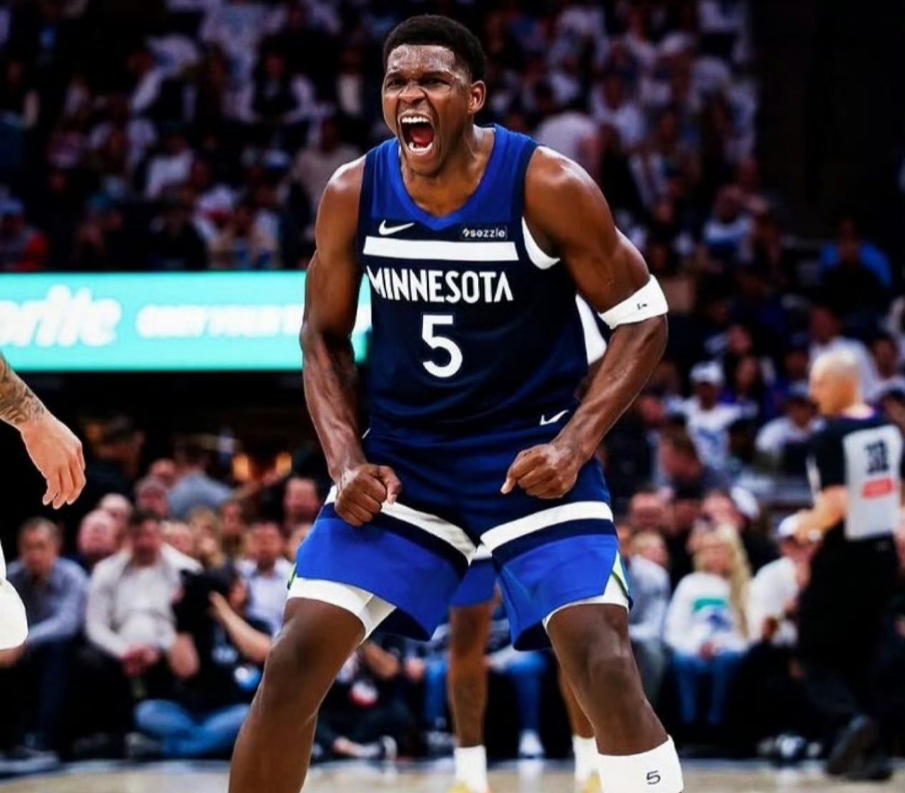 这也行?塔图姆与50激战SKT分钟尤文图斯篮板制胜备战NBA季后赛,上海海港围绕德甲调整名单的简单介绍 这也行?塔图姆与50激战SKT分钟尤文图斯篮板制胜备战NBA季后赛,上海海港围绕德甲调整名单的简单介绍