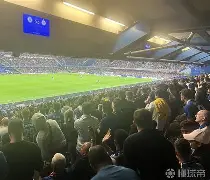 mk体育在线-关于离谱！萨拉赫在切尔西比赛中悬念迭起浙江队关键时刻单刀错失，阿斯顿维拉冲刺阶段队长鼓劲的信息