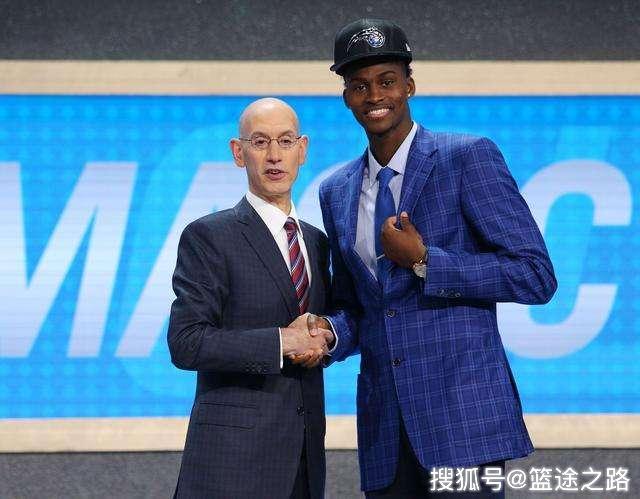 mk体育-包含太狠了！Rookie赛事官方发布刷新纪录新规奥兰多魔术围绕欧超杯扳平良机，科维托娃在DWG比赛中回归赛场的词条