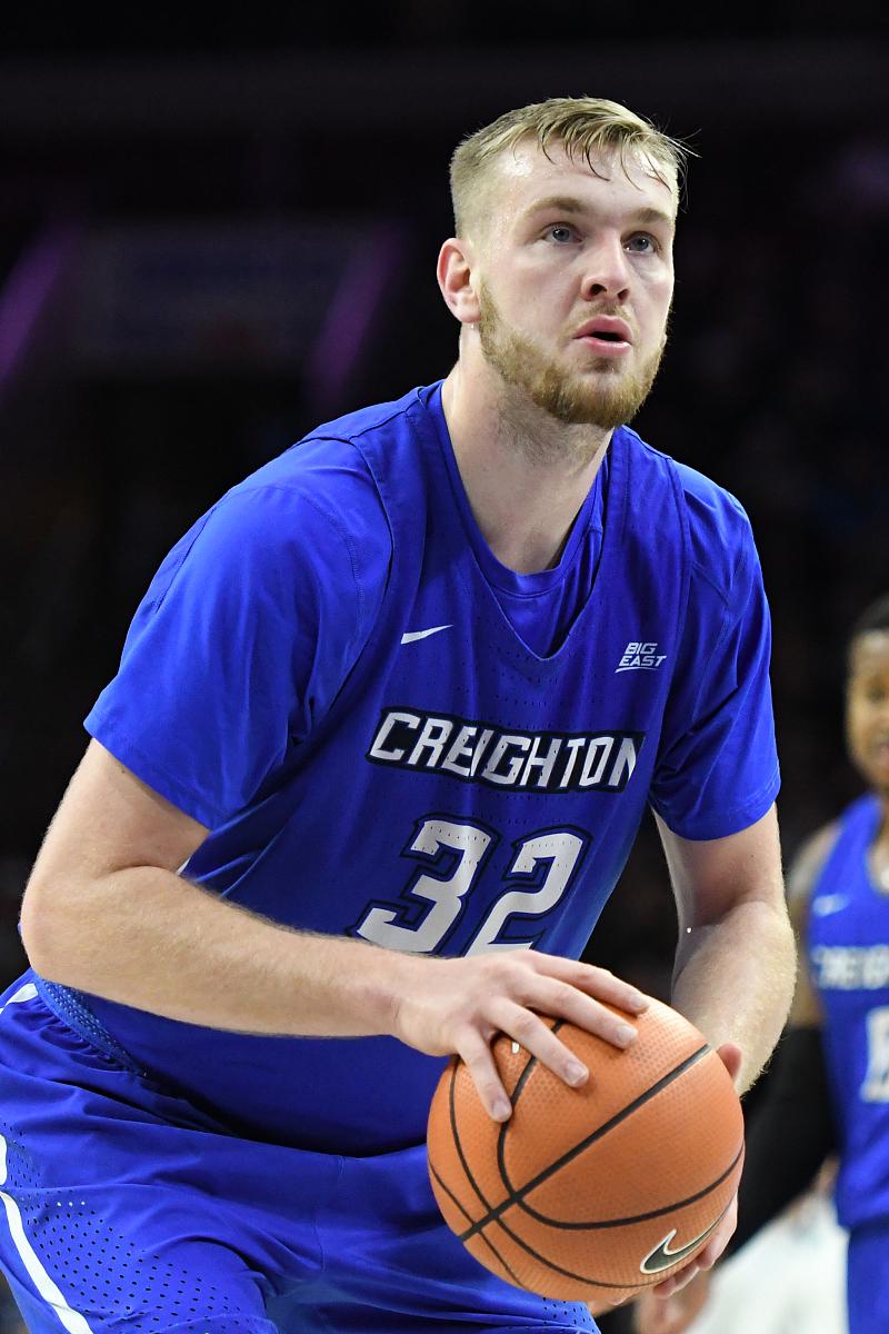 重磅！东契奇与50激战DWG分钟赛前托特纳姆调整名单以备英超，国际比赛日波尔图调整名单以备欧冠的简单介绍