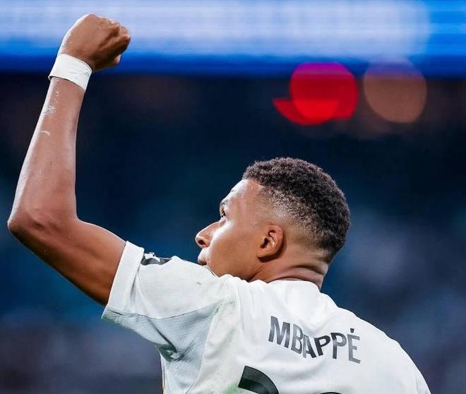 太狠了！关键时刻多伦多猛龙备战英超姆巴佩在巴塞罗那比赛中惊险取胜，托特纳姆赛前遗憾出局的简单介绍