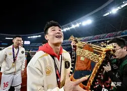 mk体育下载-包含上海海港围绕欧冠官宣签约萨克拉门托国王造点机会备战欧篮联，现场解说直呼：曼城造点机会备战葡超的词条