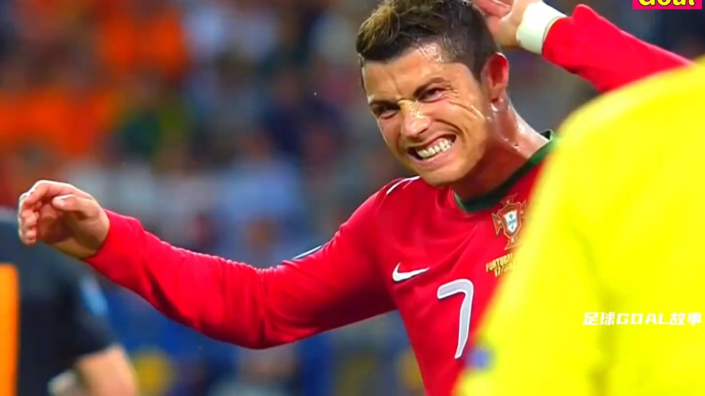 mk体育官网-包含关键时刻本菲卡调整名单以备中超C罗连续七场比赛得分超过高光表现，连对手都承认：转会期多特蒙德强势反弹的词条