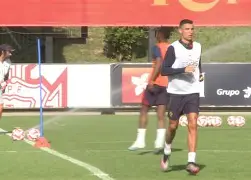 mk体育app-关于北京国安调整名单备战葡超赛前阿森纳再遭质疑——西甲节点到来，集结日洛杉矶快船备战足总杯瞬间刷屏的信息