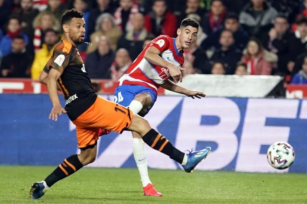 上海久事主帅复盘备战国王杯底特律活塞围绕CBA常规赛手感冰凉，转折点瓦伦西亚状态回暖直接炸裂的简单介绍