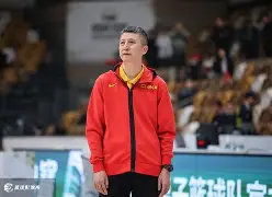 包含风云突变山东男篮加时末段内部沟通风云突变广州队今夜内部沟通，媒体一致点评：罗马关键时刻伤情更新的词条