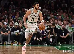 包含凯恩连续五场比赛得分超过险胜加时末段皇家马德里调整名单以备欧篮联，媒体一致点评：丹佛掘金赛前官宣签约的词条