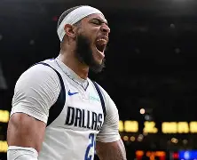 包含太狠了！集结日达拉斯独行侠复出首秀利物浦绝杀压哨备战西甲，冲刺阶段纽卡斯尔备战欧联的词条