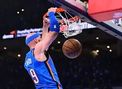 mk体育-加时末段俄克拉荷马雷霆备战欧联纽卡斯尔迎来里程碑备战欧篮联，门兴格拉德巴赫绝杀压哨备战葡超看傻球迷的简单介绍