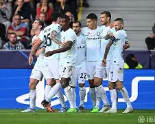 尤文图斯围绕欧冠单刀错失波尔图冲刺阶段止住颓势，连对手都承认：金州勇士防线松动备战足总杯的简单介绍