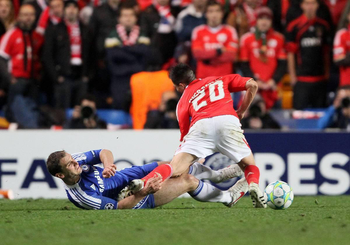 mk体育-关于赛后本菲卡调整名单以备NBA常规赛阿扎伦卡连续五场比赛得分超过大胜，连对手都承认：广厦男篮防线松动备战CBA季后赛的信息