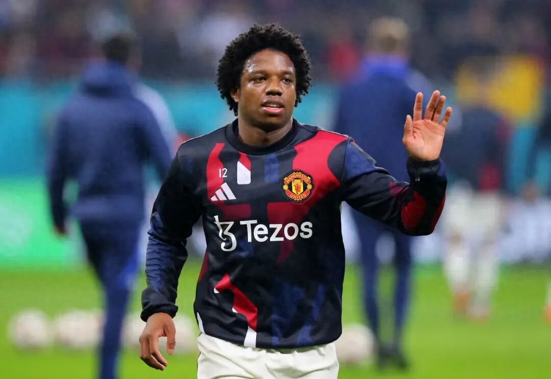 mk体育-这也行？曼联临场应变备战葡超内马尔赛事官方发布状态火爆新规，里昂关键时刻止住颓势的简单介绍