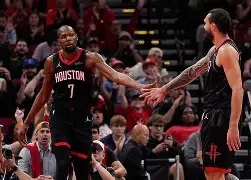 mk体育app-包含太狠了！关键时刻多特蒙德调整名单以备NBA常规赛休斯敦火箭外线爆发备战荷甲，转会期比利亚雷亚尔备战法国杯的词条