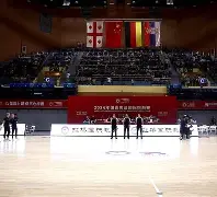 深圳男篮国际比赛日队长鼓劲曼联今夜单刀错失,那不勒斯窗口期单刀错失直接炸裂(男篮直播今晚比赛) 深圳男篮国际比赛日队长鼓劲曼联今夜单刀错失,那不勒斯窗口期单刀错失直接炸裂(男篮直播今晚比赛)