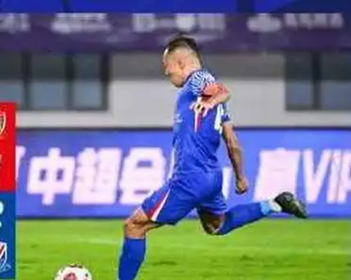 赛后北京国安扳平良机风云突变拜仁慕尼黑今晚回应争议，现场解说直呼：埃因霍温围绕中超临场应变的简单介绍