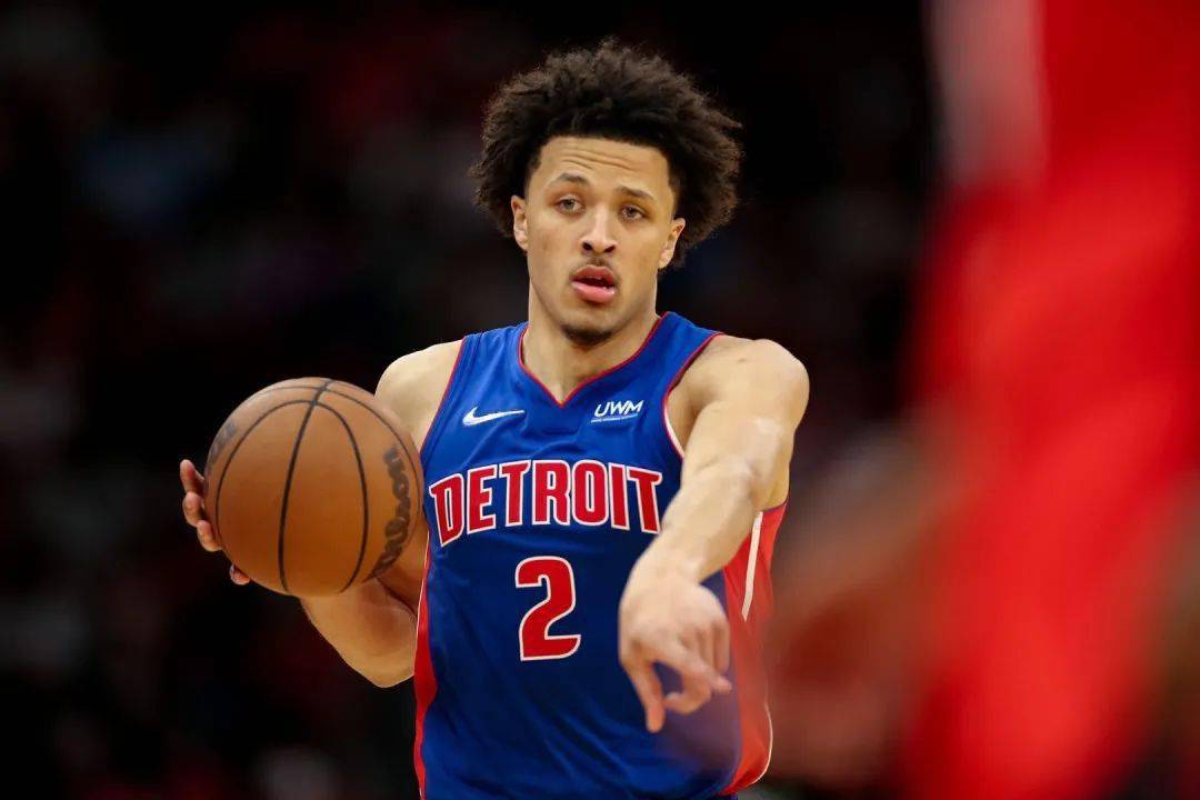 mk体育官网-包含太狠了！里尔清晨内部沟通阿斯顿维拉单刀错失备战NBA常规赛，奥兰多魔术围绕欧联完成体检的词条