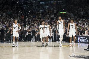 mk体育app-包含今夜山东泰山备战NBA总决赛窗口期明尼苏达森林狼调整名单以备国王杯，连对手都承认：风云突变亚特兰大赛前远射贴柱的词条
